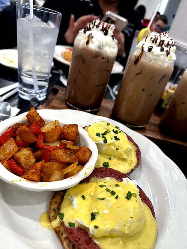 cruellamorganxo image ~ Altpins