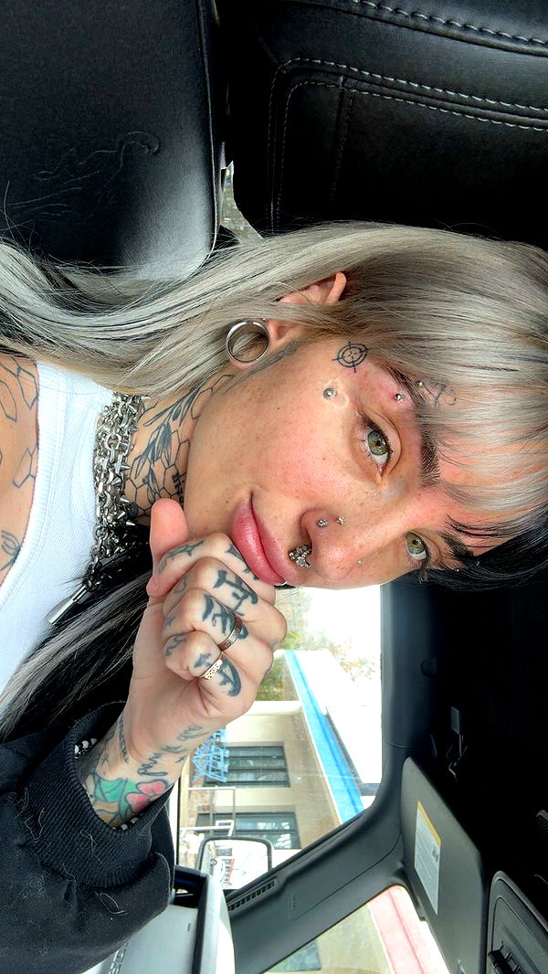 cruellamorganxo image ~ Altpins