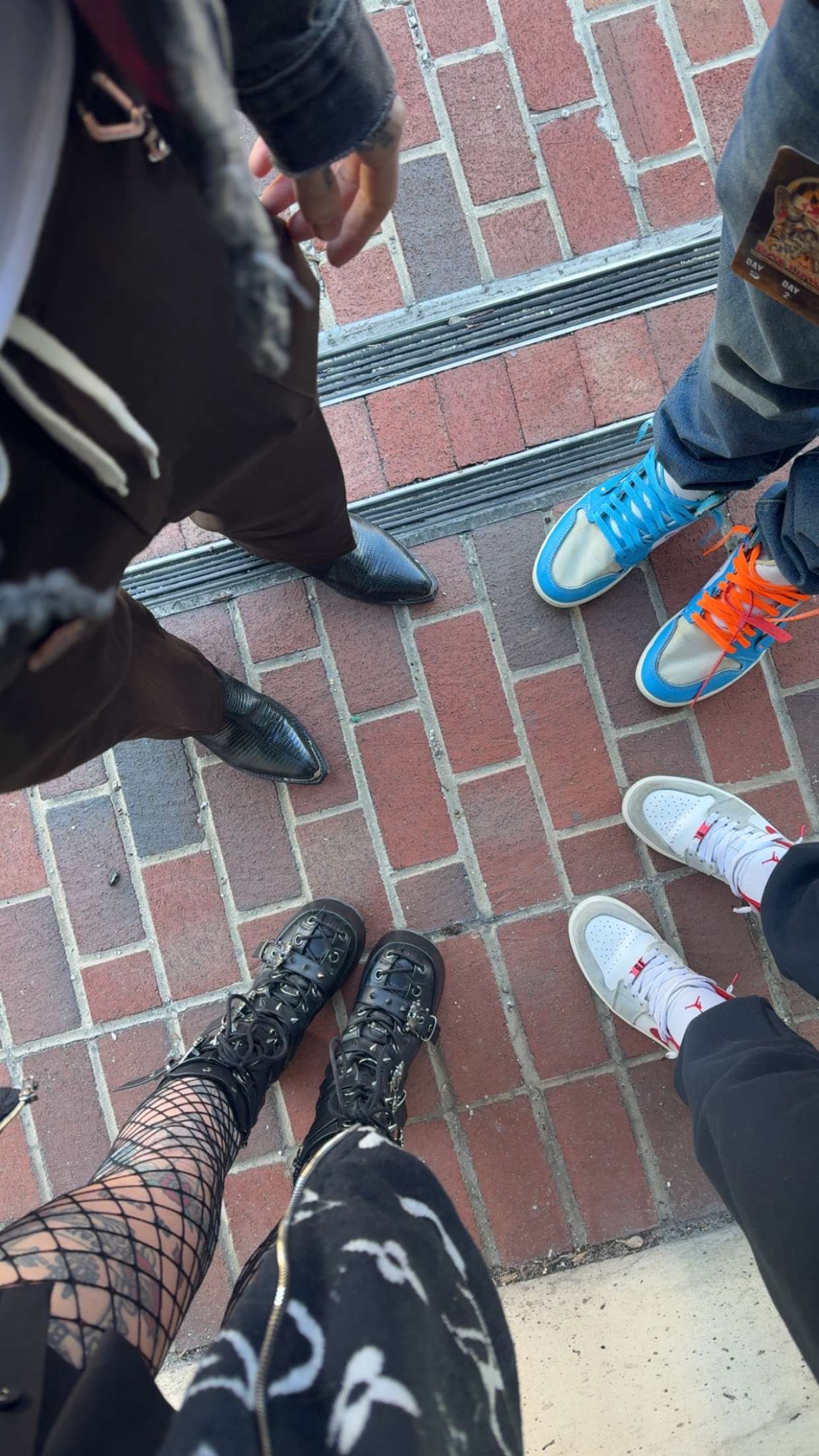 cruellamorganxo snapchat image archive image