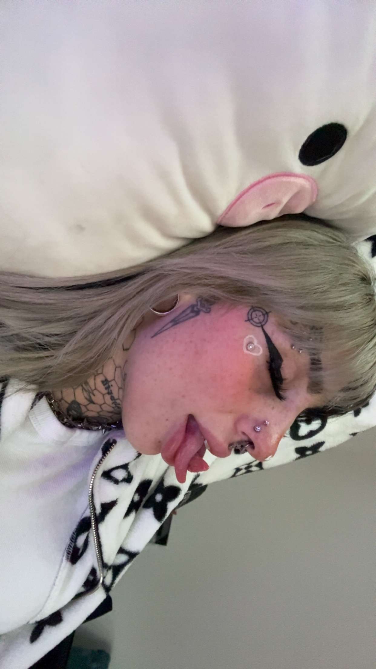 cruellamorganxo snapchat image archive image