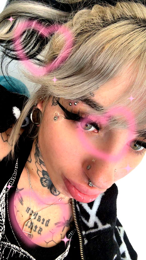 cruellamorganxo image ~ Altpins