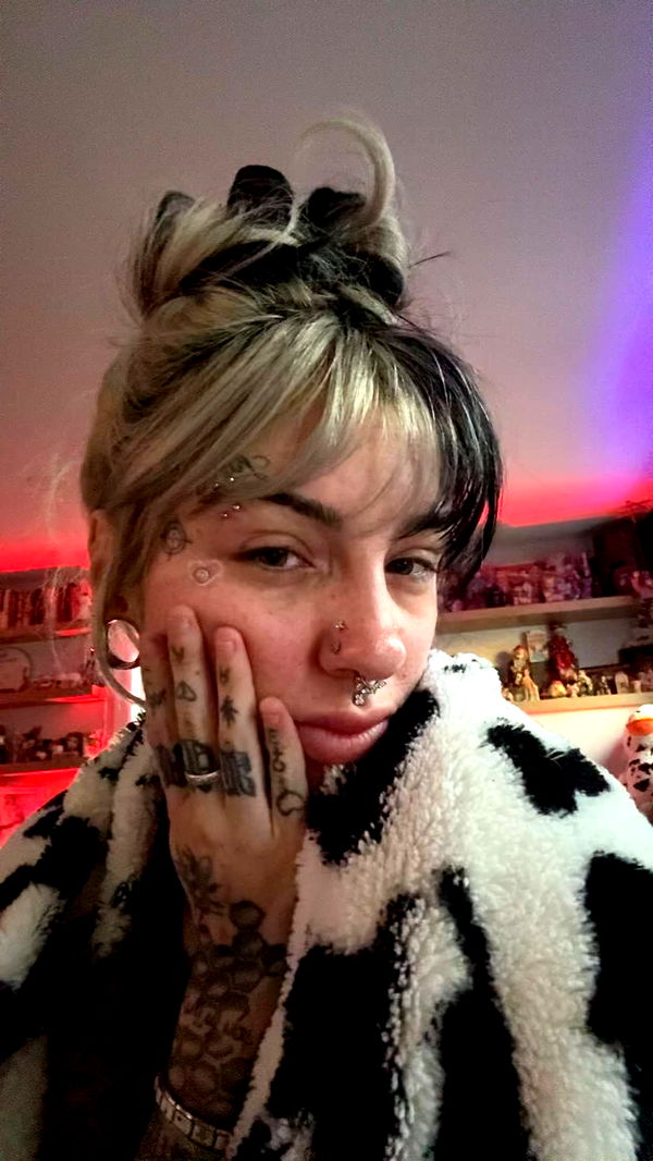 cruellamorganxo image ~ Altpins