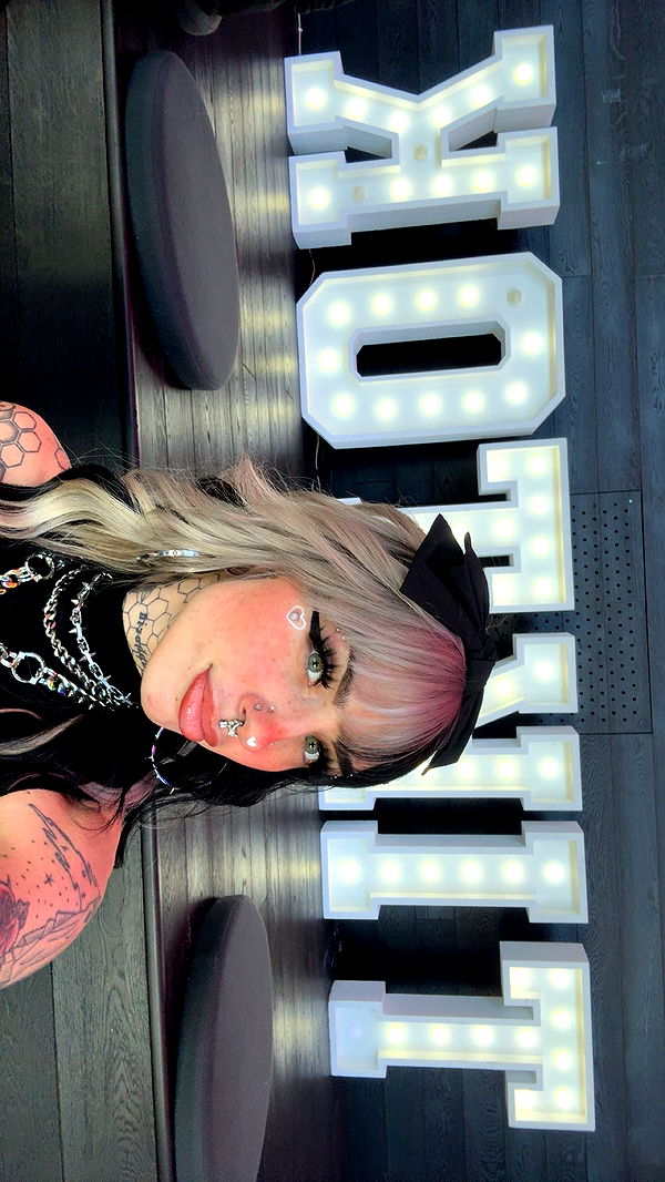 cruellamorganxo image ~ Altpins