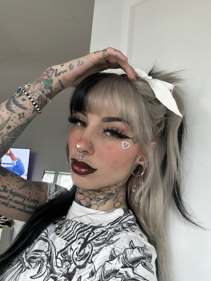 cruellamorganxo snapchat image archive image