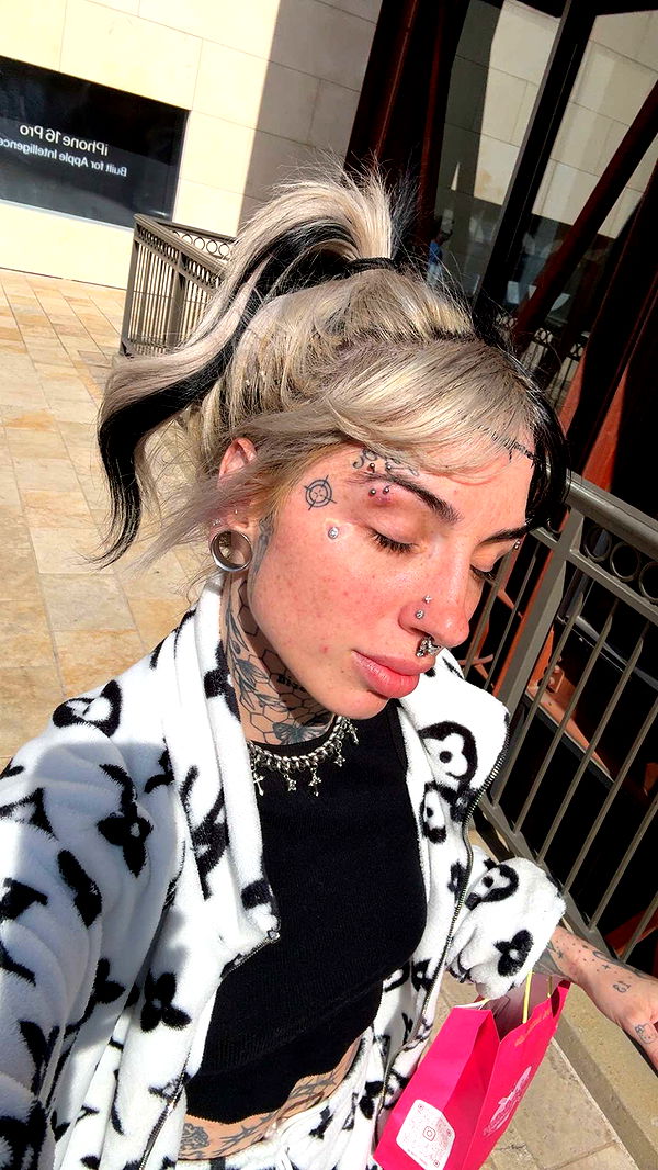 cruellamorganxo image ~ Altpins