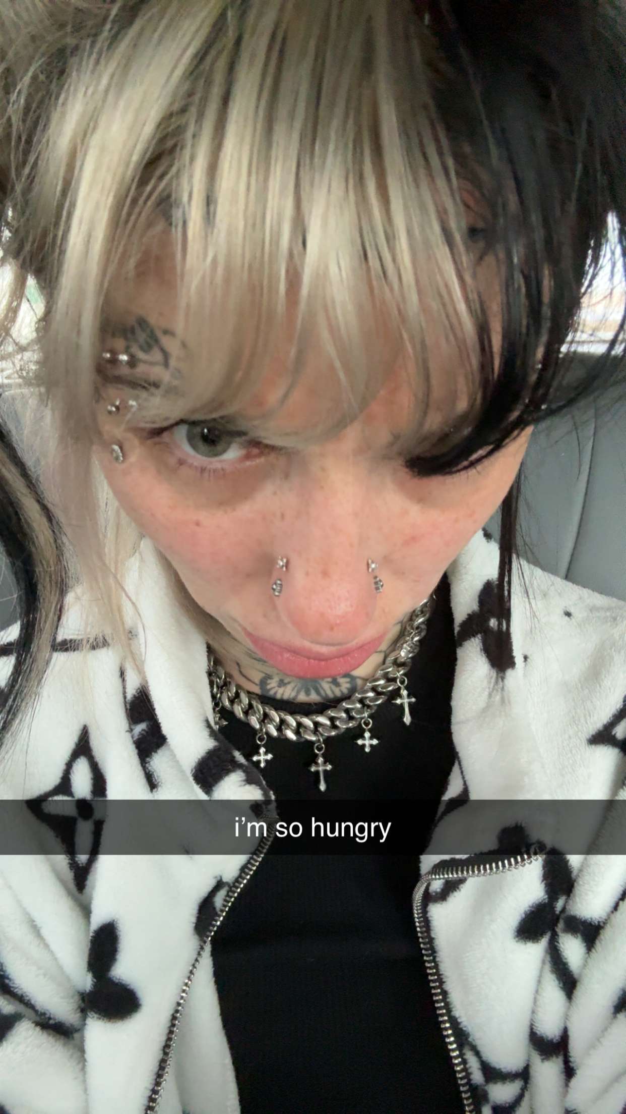 cruellamorganxo snapchat image archive image