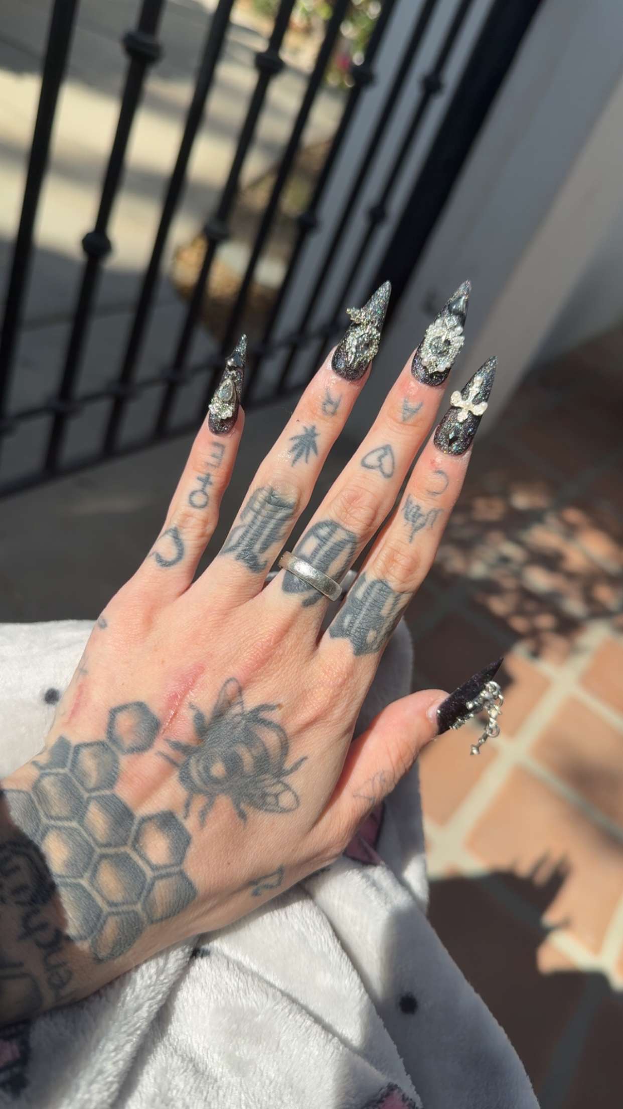 cruellamorganxo snapchat image archive image