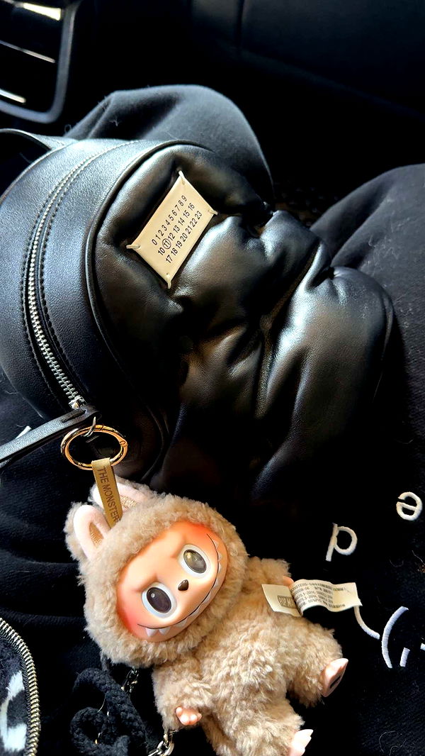 cruellamorganxo image ~ Altpins