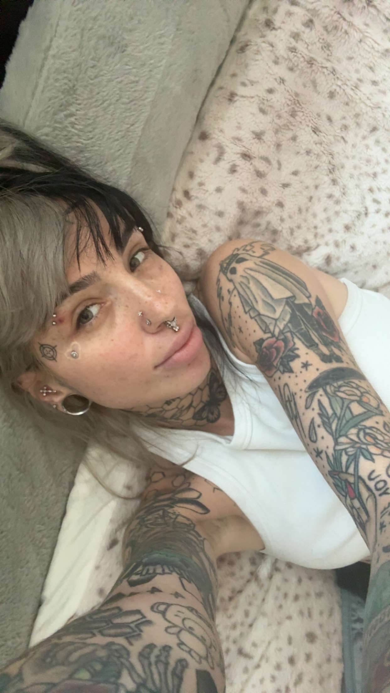 cruellamorganxo snapchat image archive image