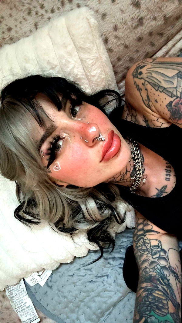 cruellamorganxo image ~ Altpins