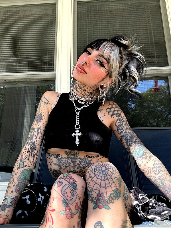 cruellamorganxo image ~ Altpins