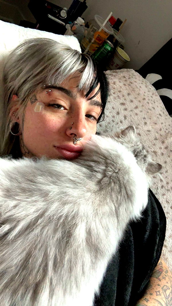 cruellamorganxo image ~ Altpins