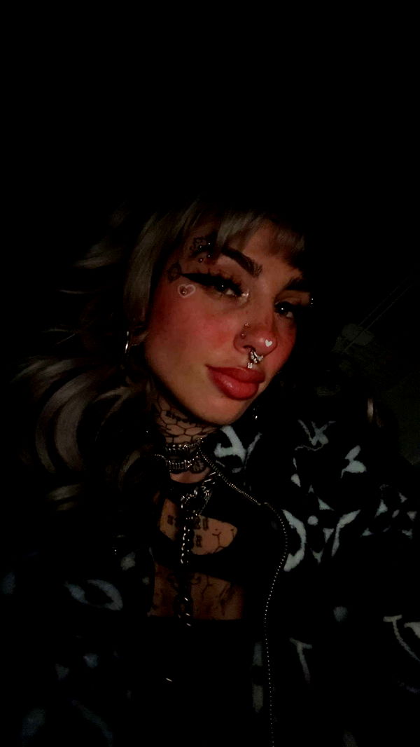 cruellamorganxo image ~ Altpins