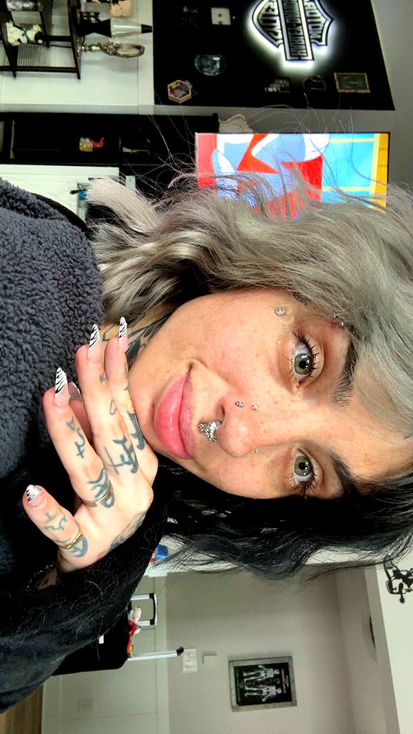 cruellamorganxo image ~ Altpins