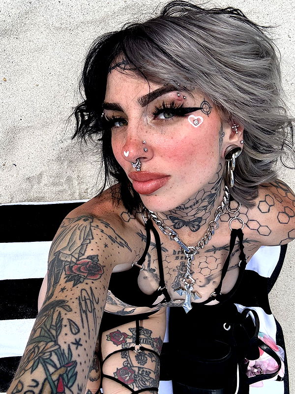 cruellamorganxo image ~ Altpins