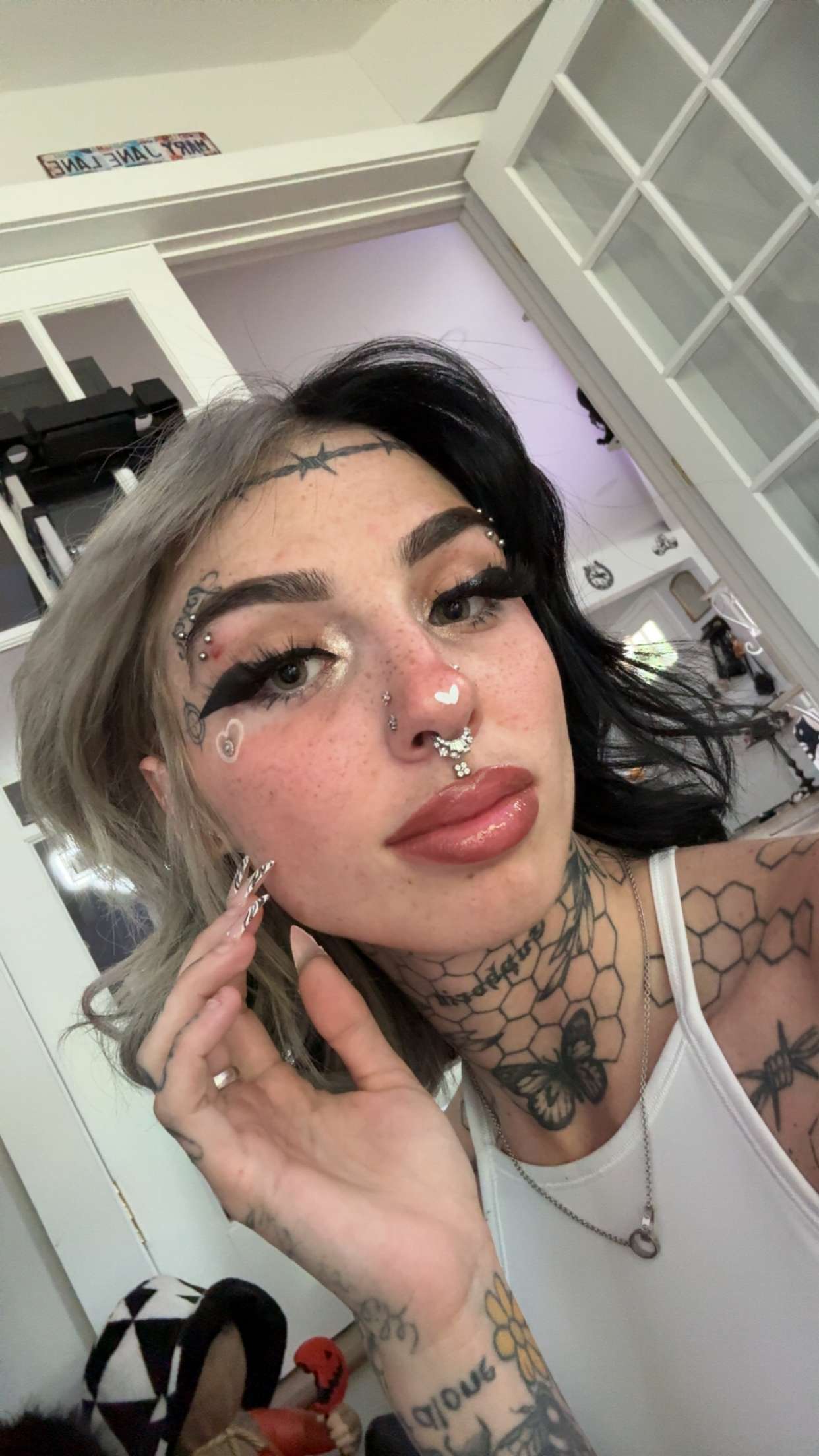 cruellamorganxo snapchat image archive image