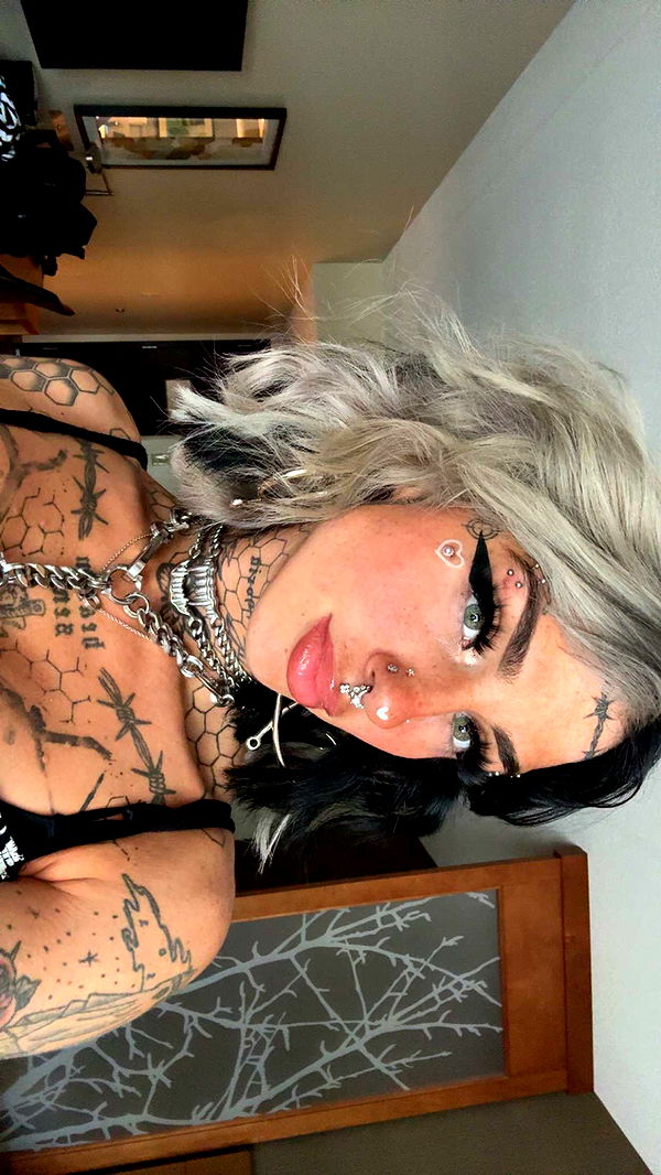 cruellamorganxo image ~ Altpins