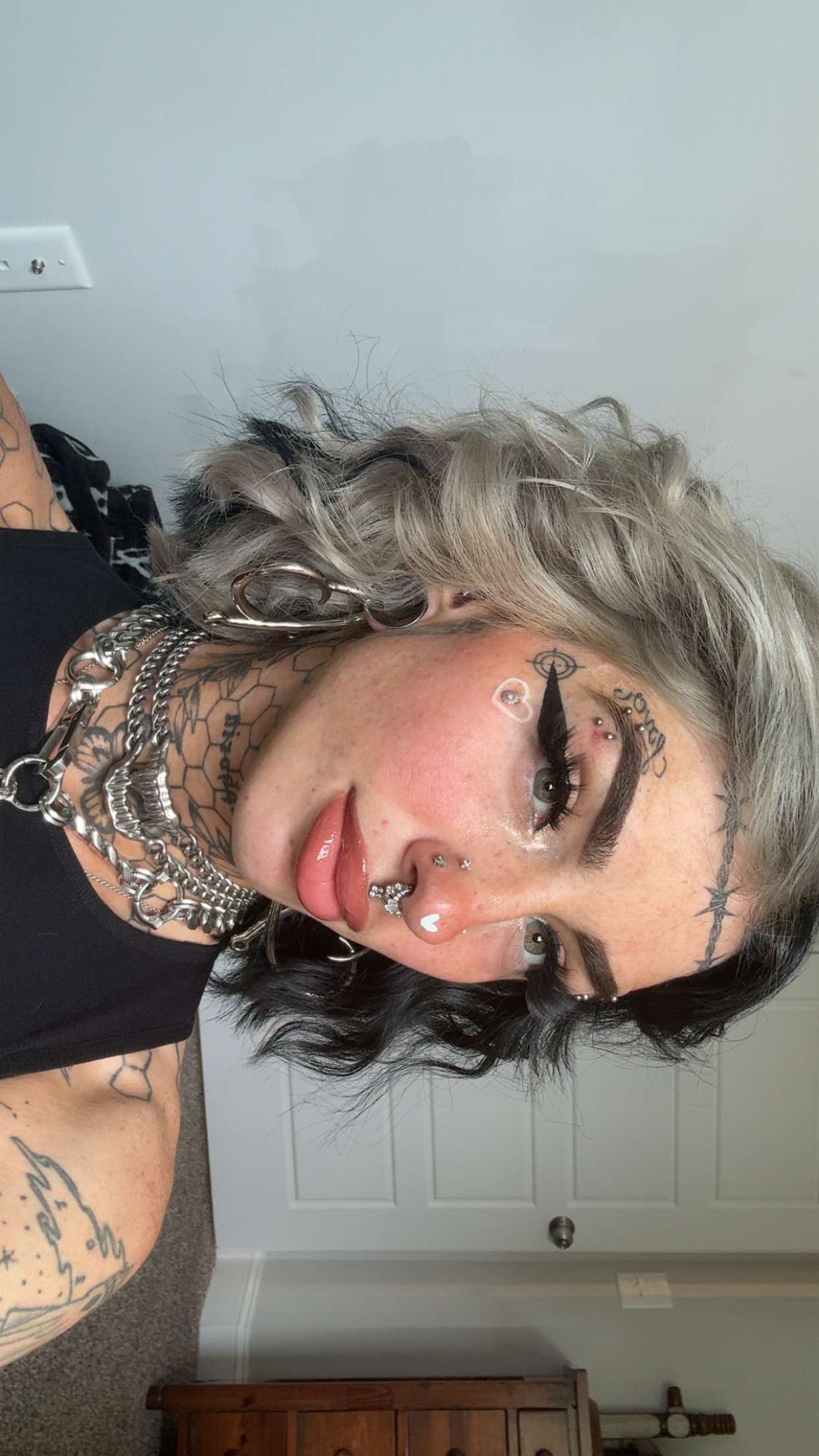 cruellamorganxo snapchat image archive image