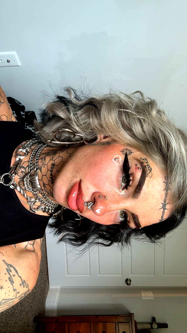 cruellamorganxo image ~ Altpins