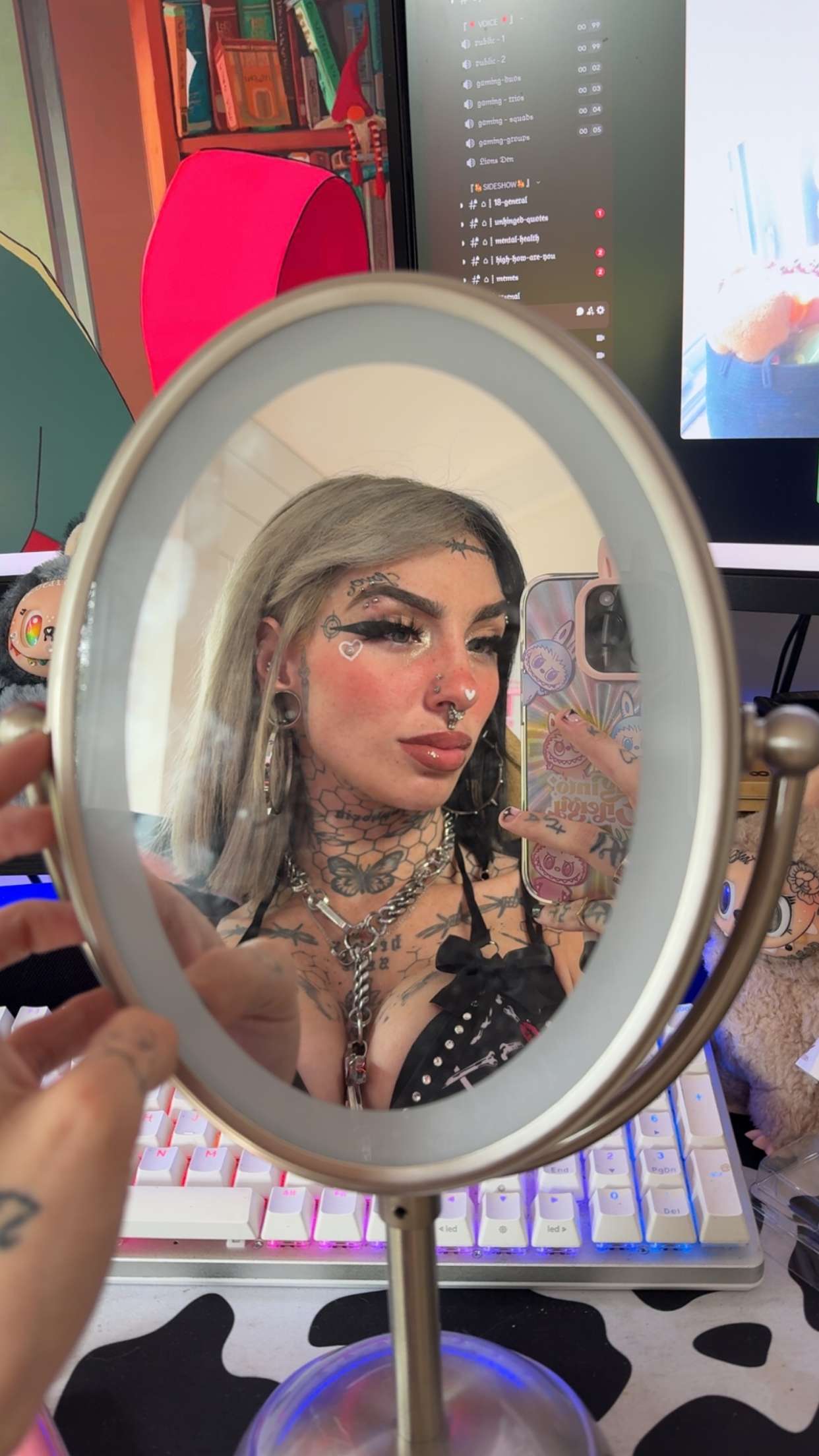 cruellamorganxo snapchat image archive image