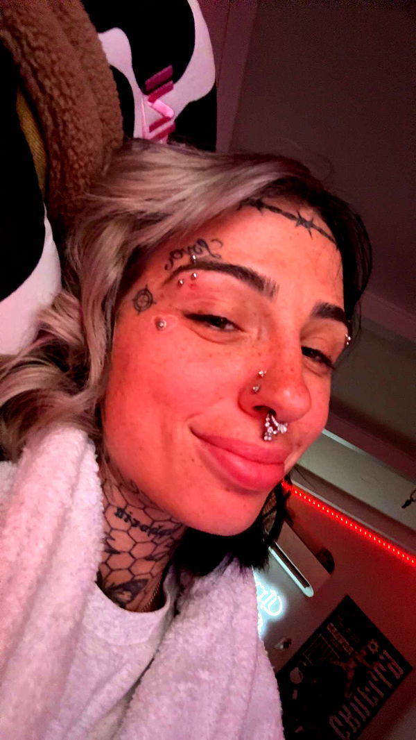 cruellamorganxo image ~ Altpins