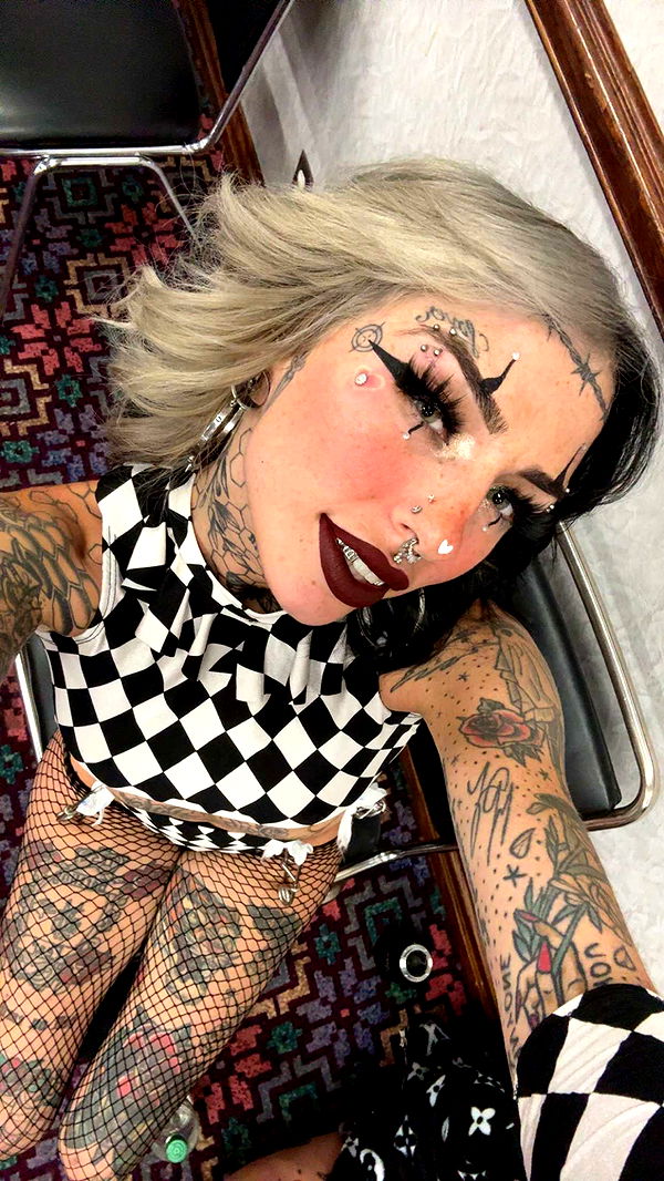 cruellamorganxo image ~ Altpins