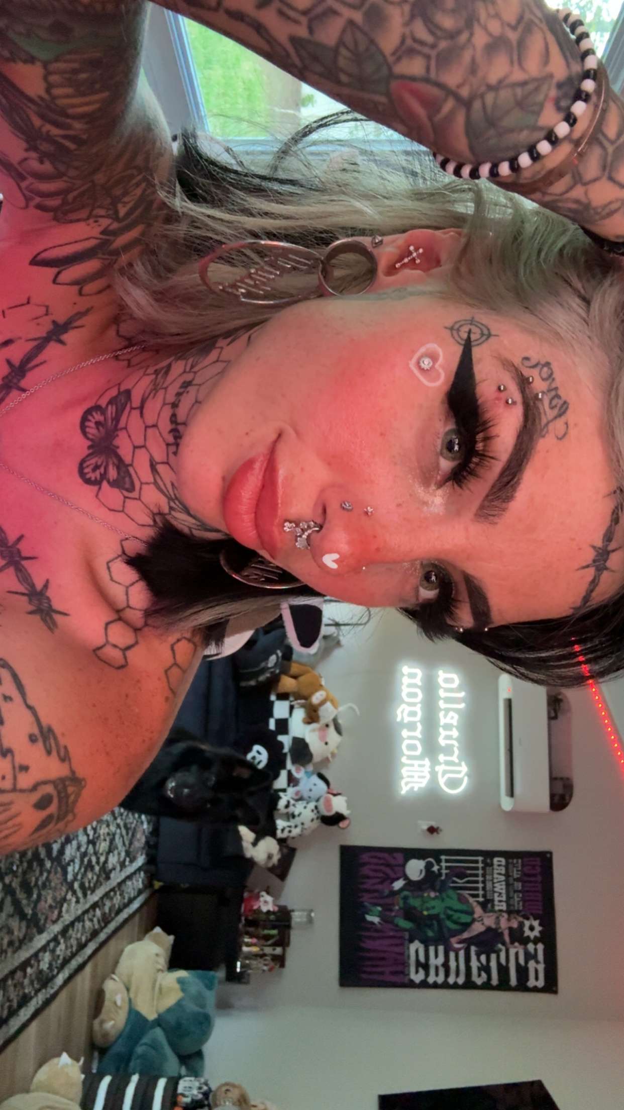 cruellamorganxo snapchat image archive image