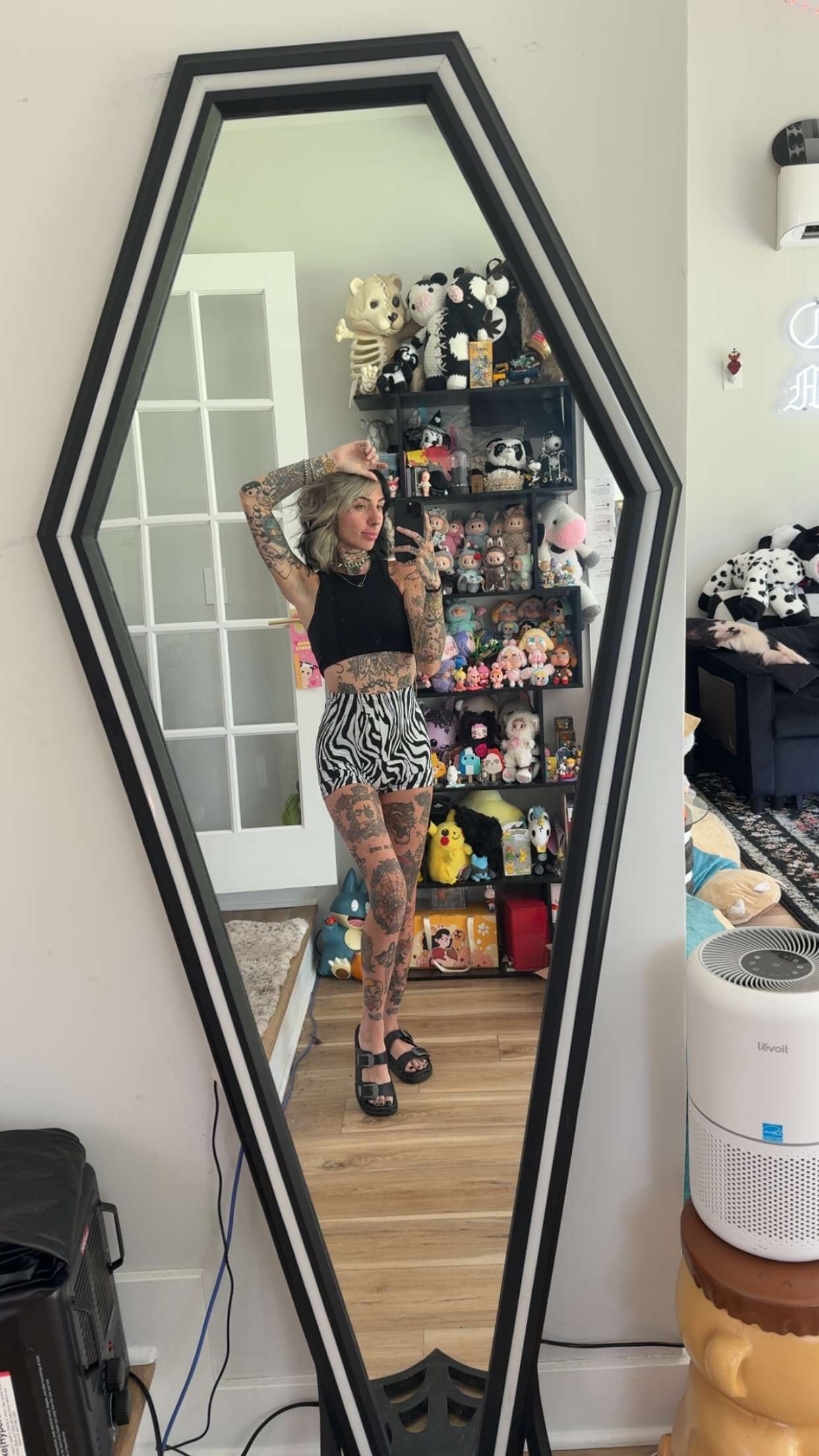 cruellamorganxo snapchat image archive image