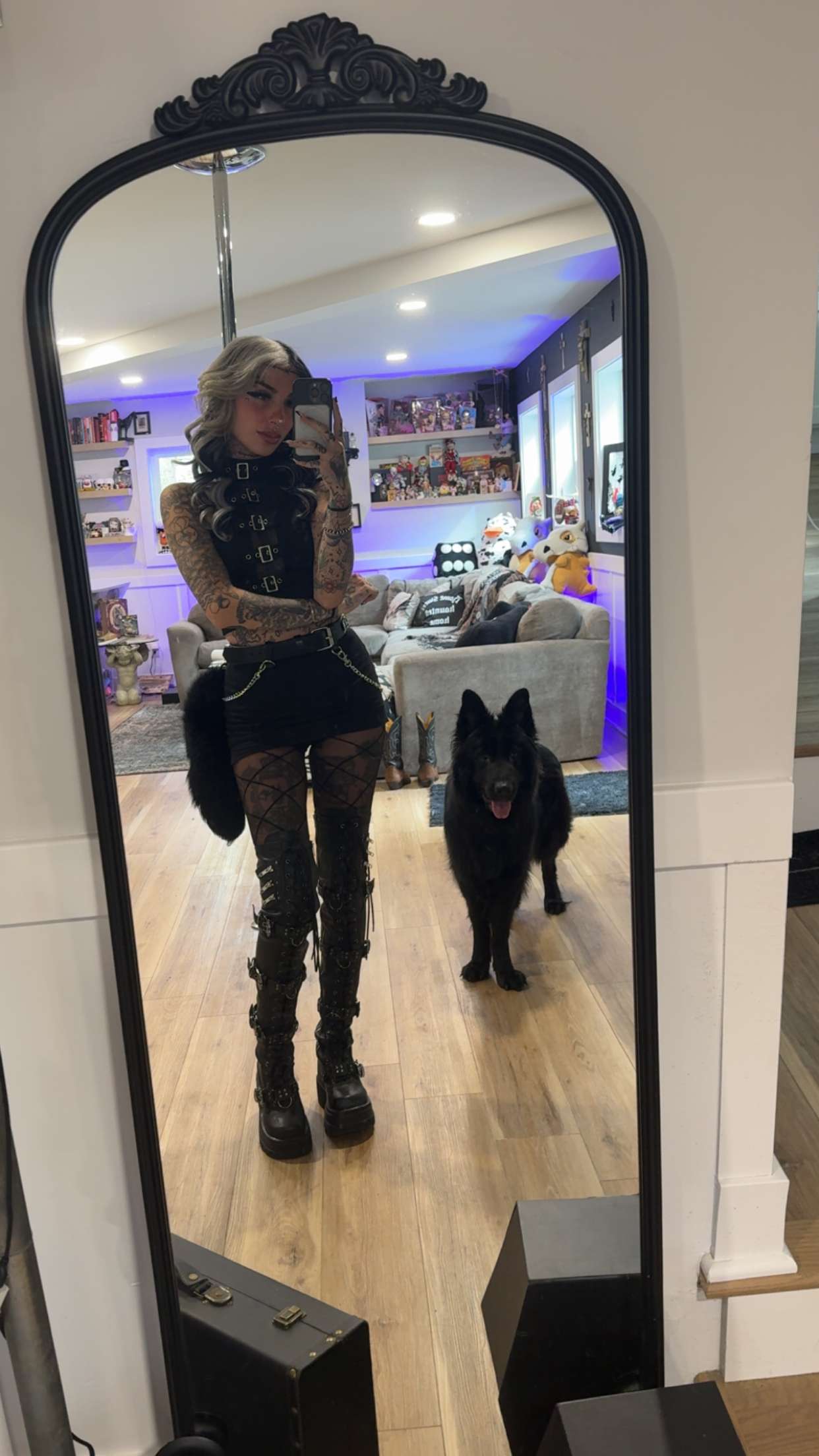 cruellamorganxo snapchat image archive image