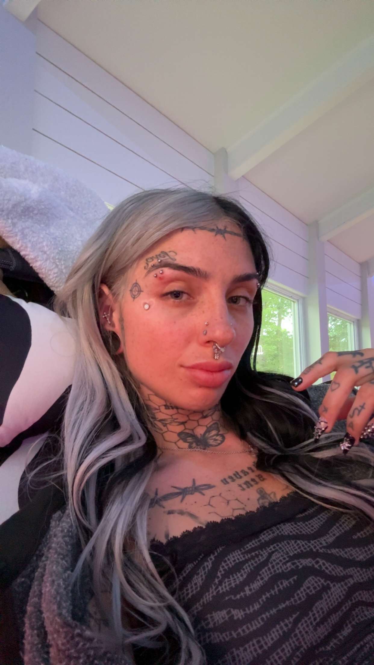 cruellamorganxo snapchat image archive image