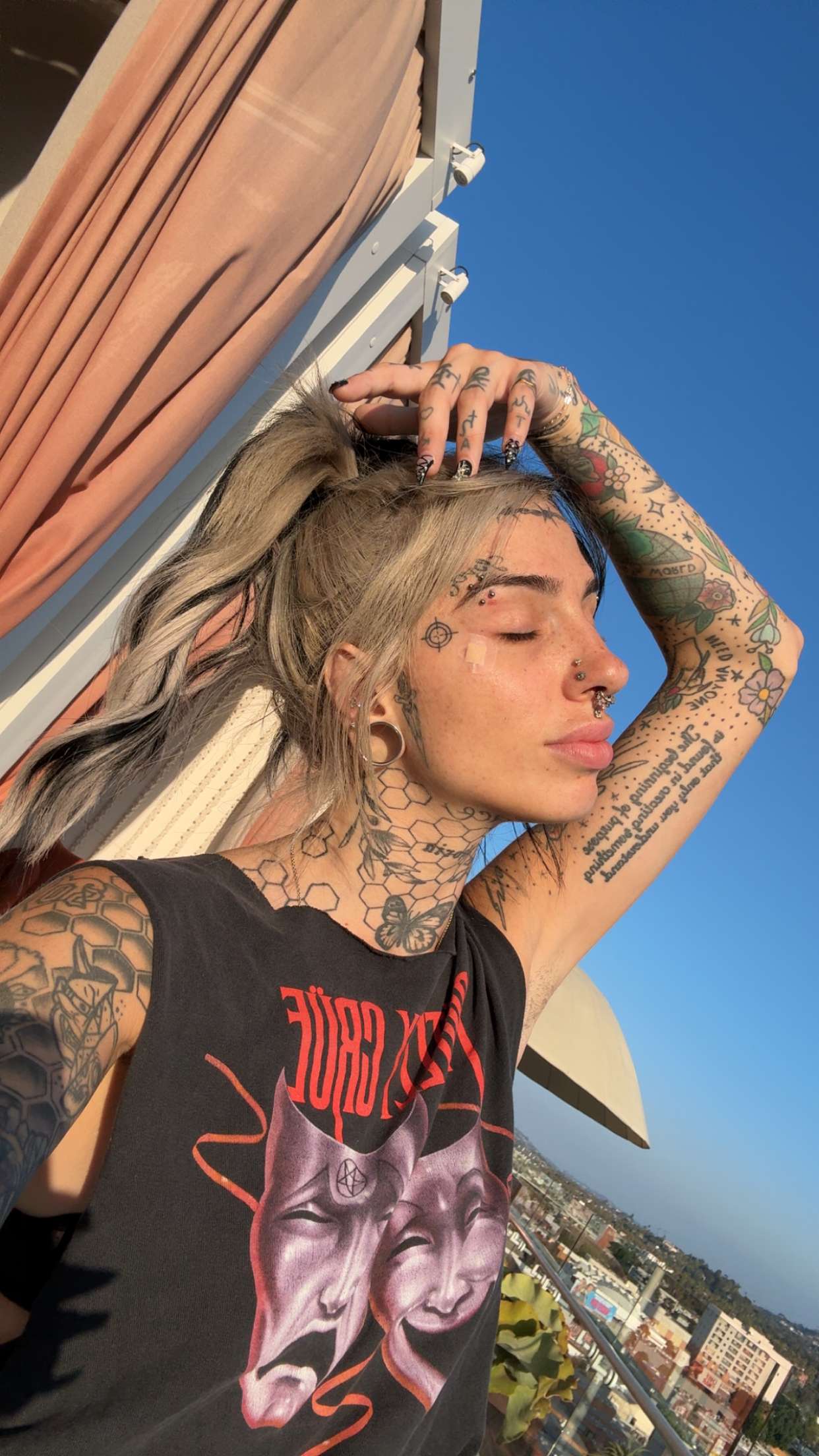 cruellamorganxo snapchat image archive image