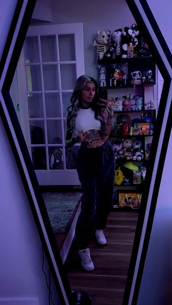 cruellamorganxo image ~ Altpins