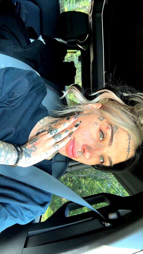 cruellamorganxo image ~ Altpins