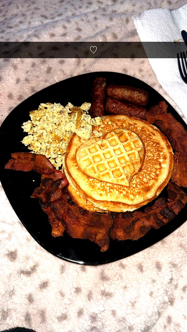 cruellamorganxo image ~ Altpins