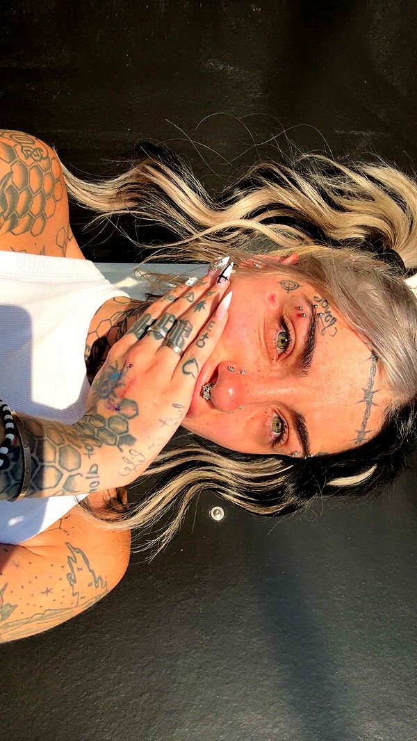 cruellamorganxo image ~ Altpins