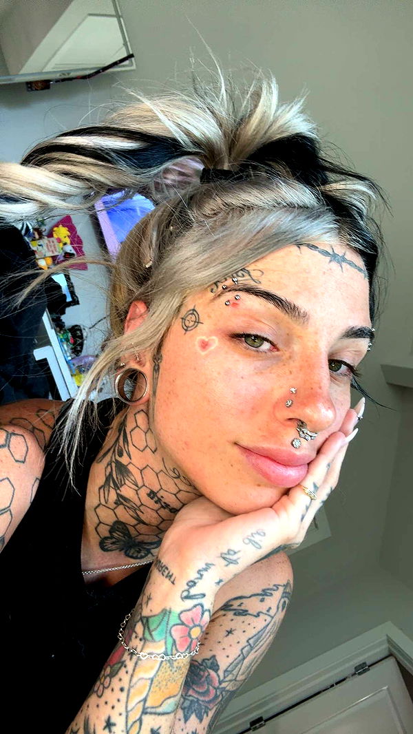 cruellamorganxo image ~ Altpins