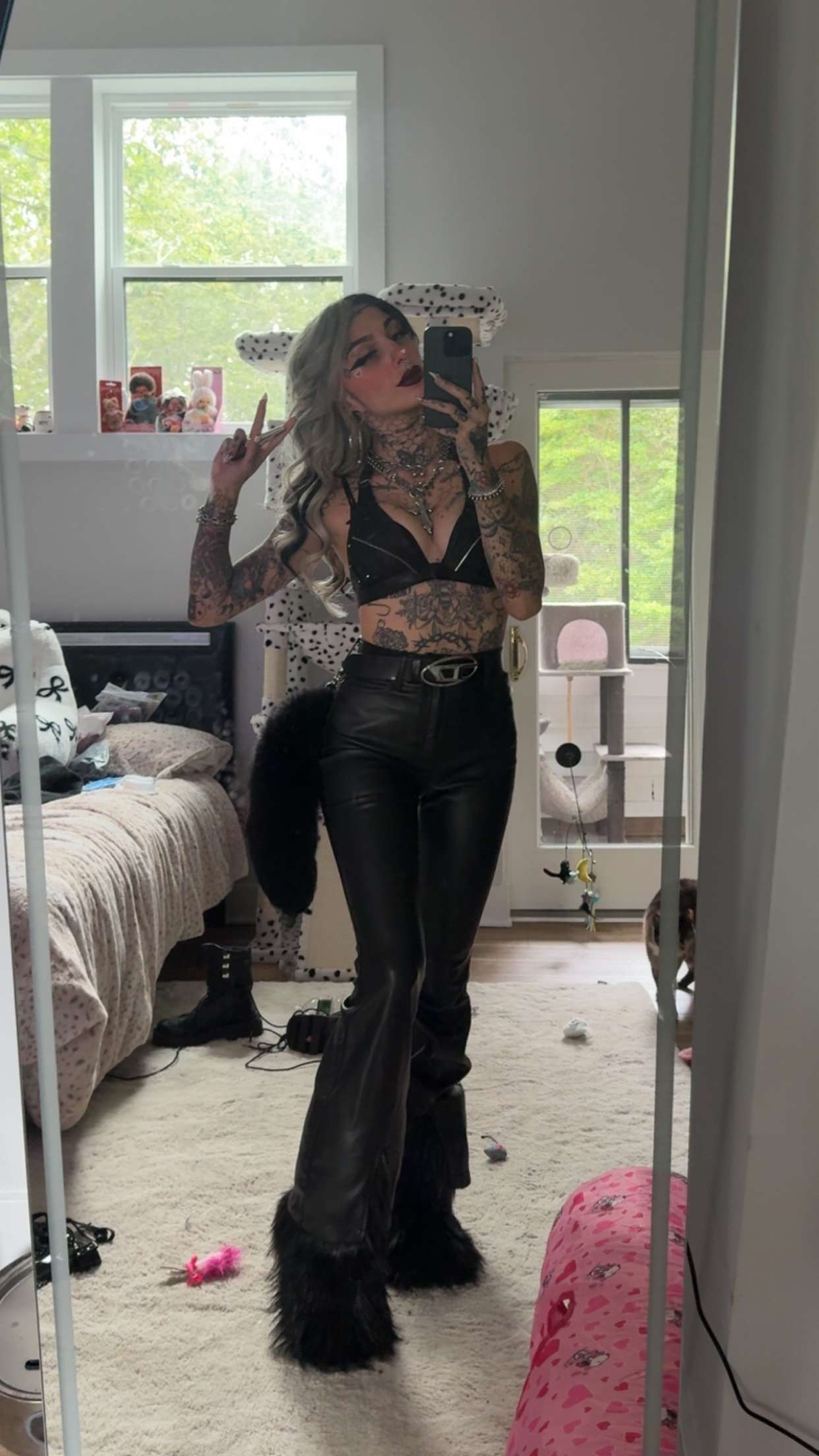 cruellamorganxo snapchat image archive image