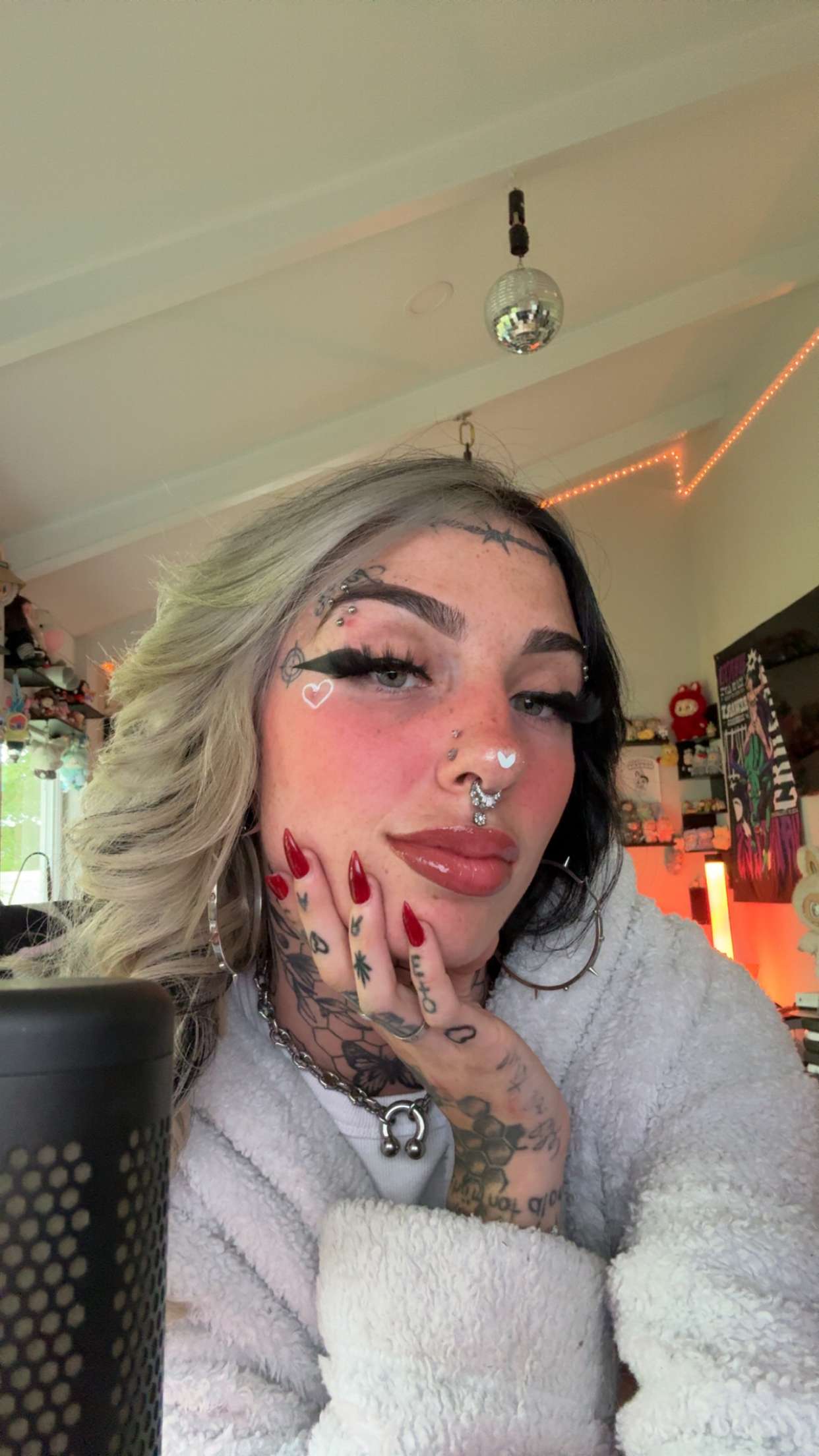 cruellamorganxo snapchat image archive image