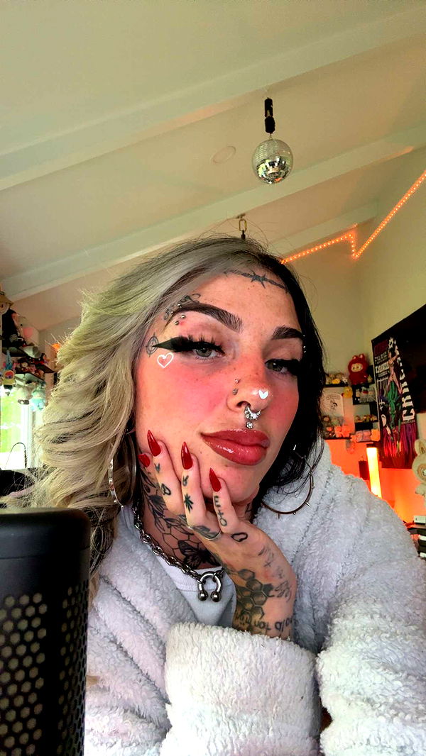 cruellamorganxo image ~ Altpins