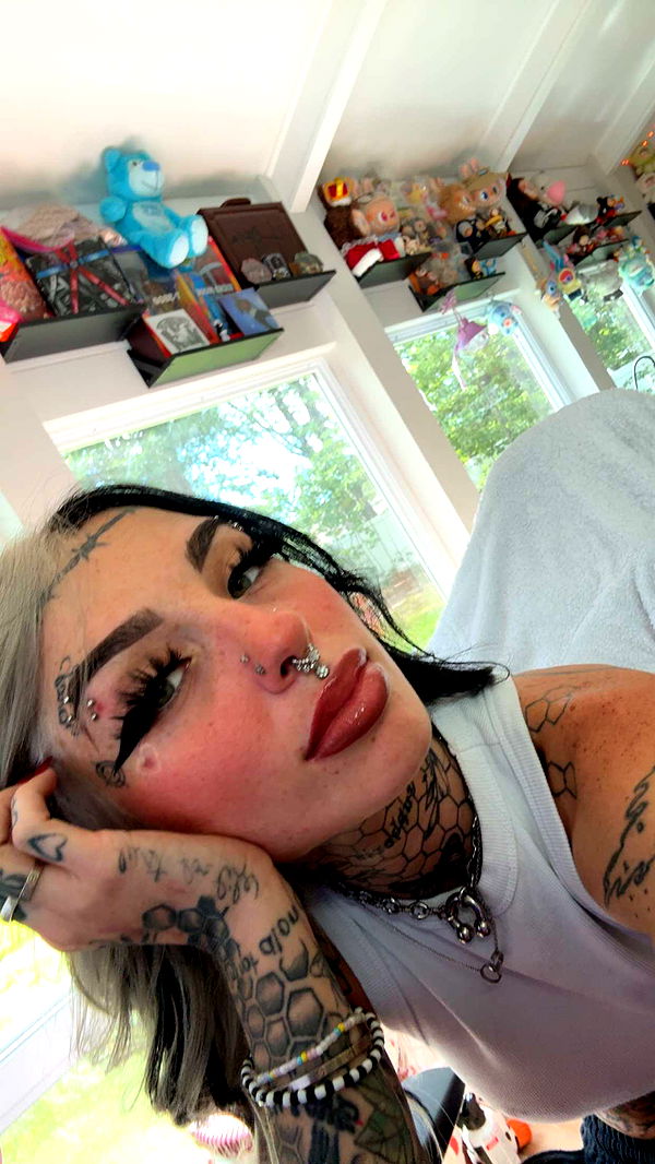 cruellamorganxo image ~ Altpins