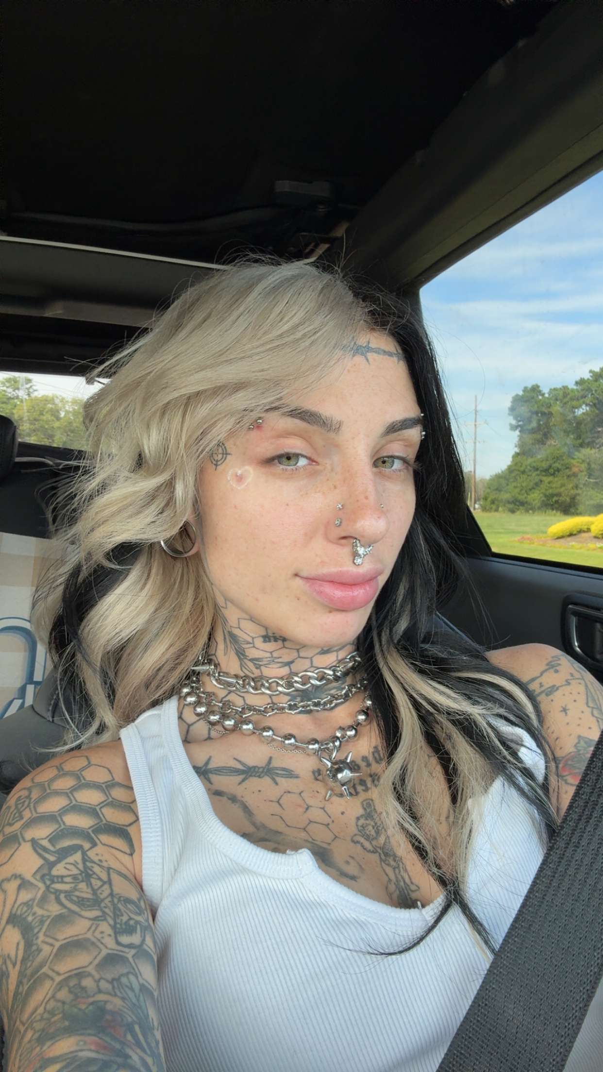 cruellamorganxo snapchat image archive image