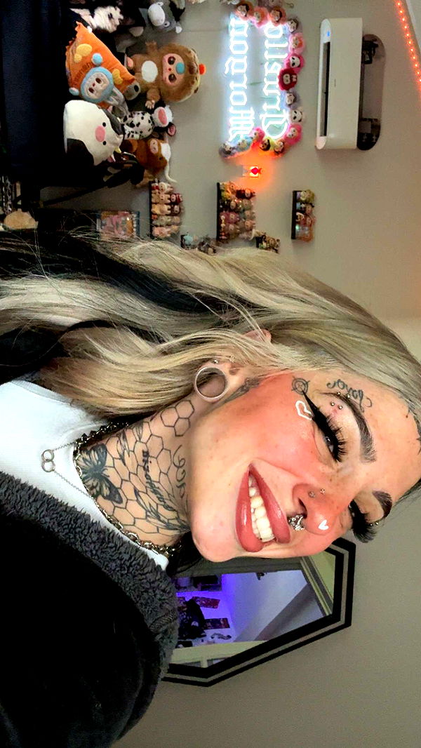 cruellamorganxo image ~ Altpins