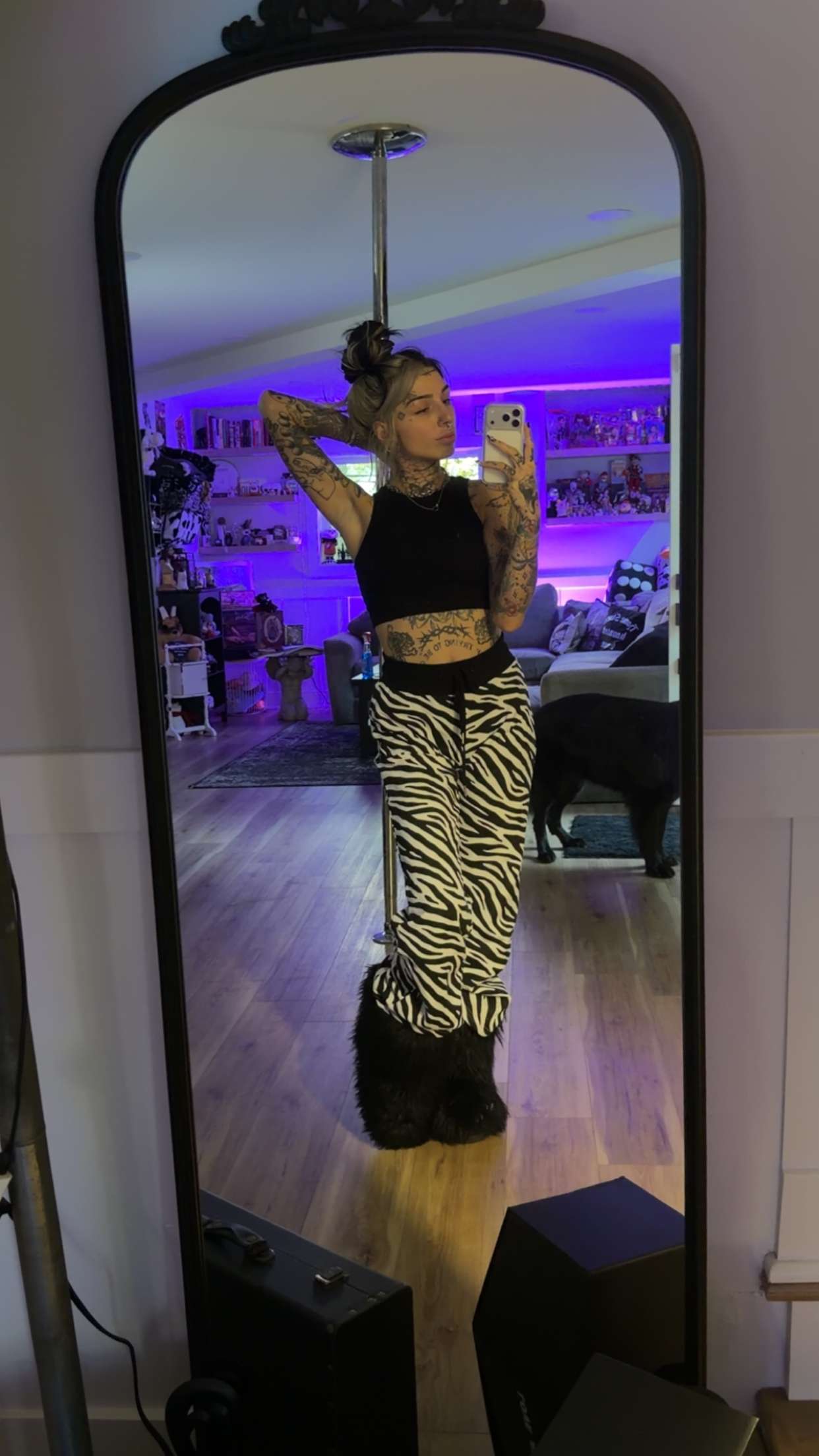 cruellamorganxo snapchat image archive image