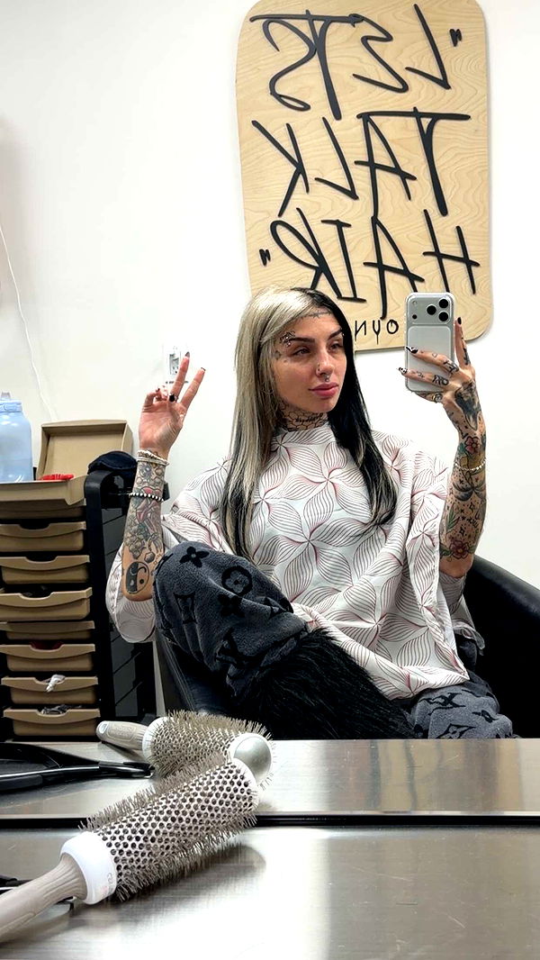 cruellamorganxo image ~ Altpins