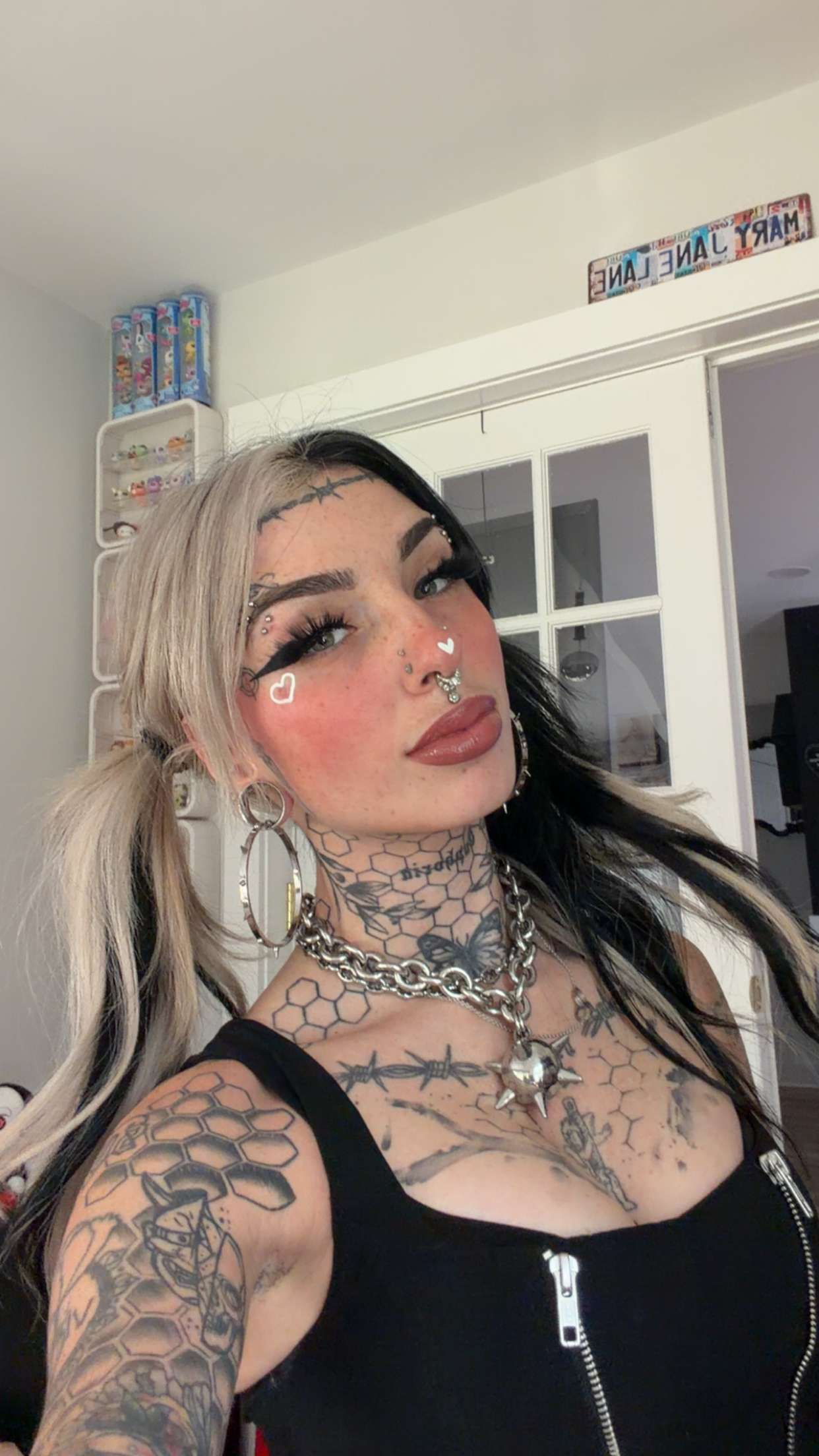 cruellamorganxo snapchat image archive image