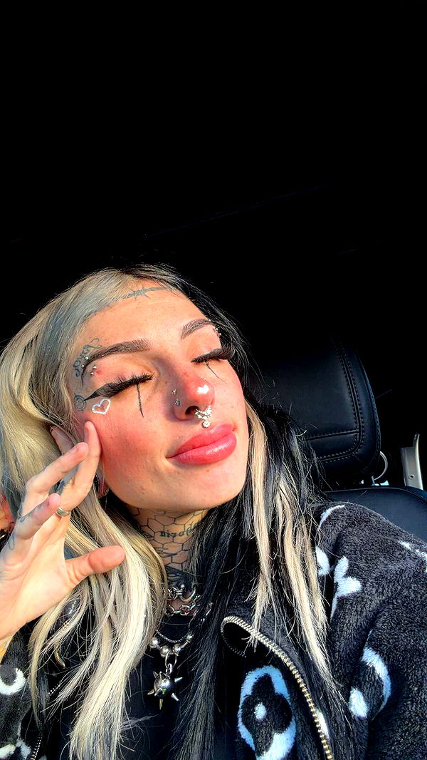 cruellamorganxo image ~ Altpins