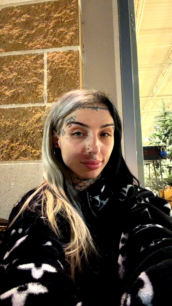 cruellamorganxo image ~ Altpins