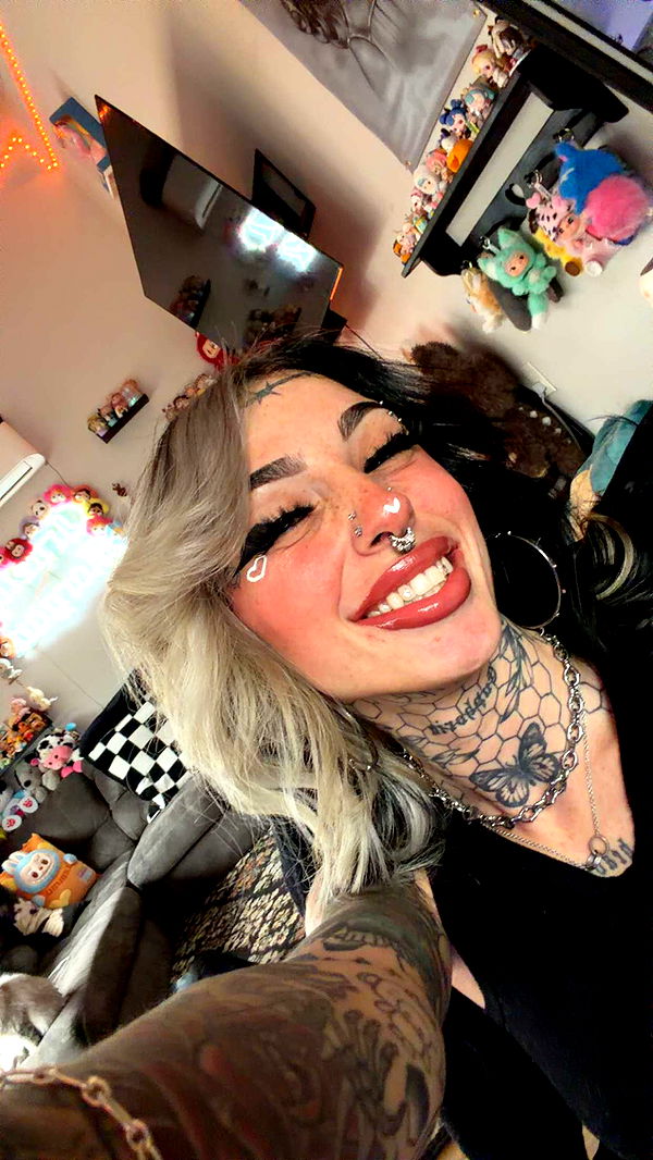 cruellamorganxo image ~ Altpins