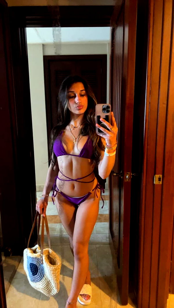 elektra058 snapchat image archive image