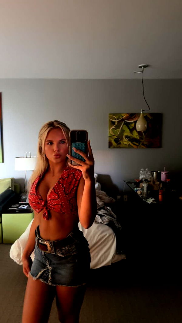 ellieblue2842 image ~ Altpins